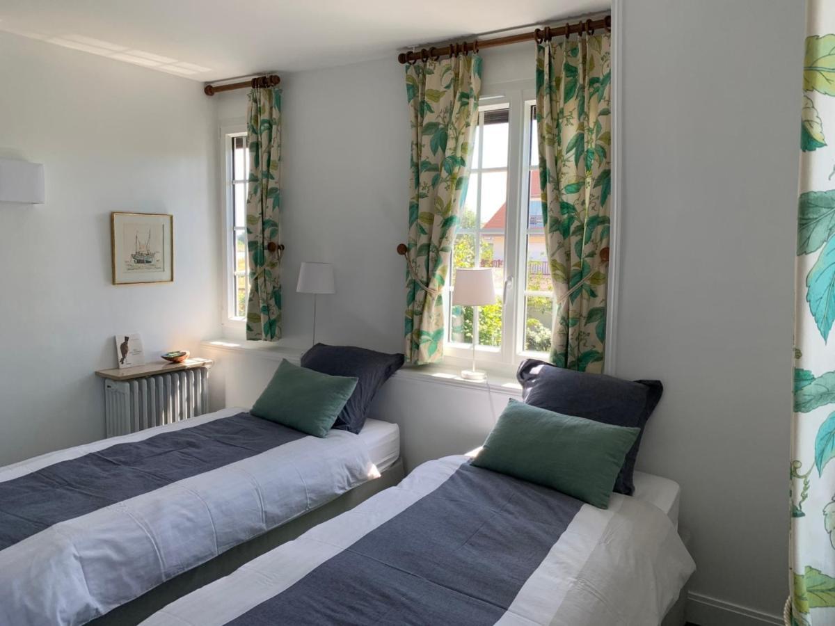 Villa Avec Jardin A Cabourg, Proche Plage Et Centre - Fr-1-487-324 Exterior foto